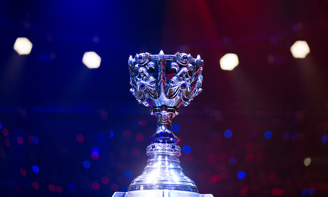 JDG战队LPL季后赛败者组对决：关键团战展现团队配合，成功晋级下一轮